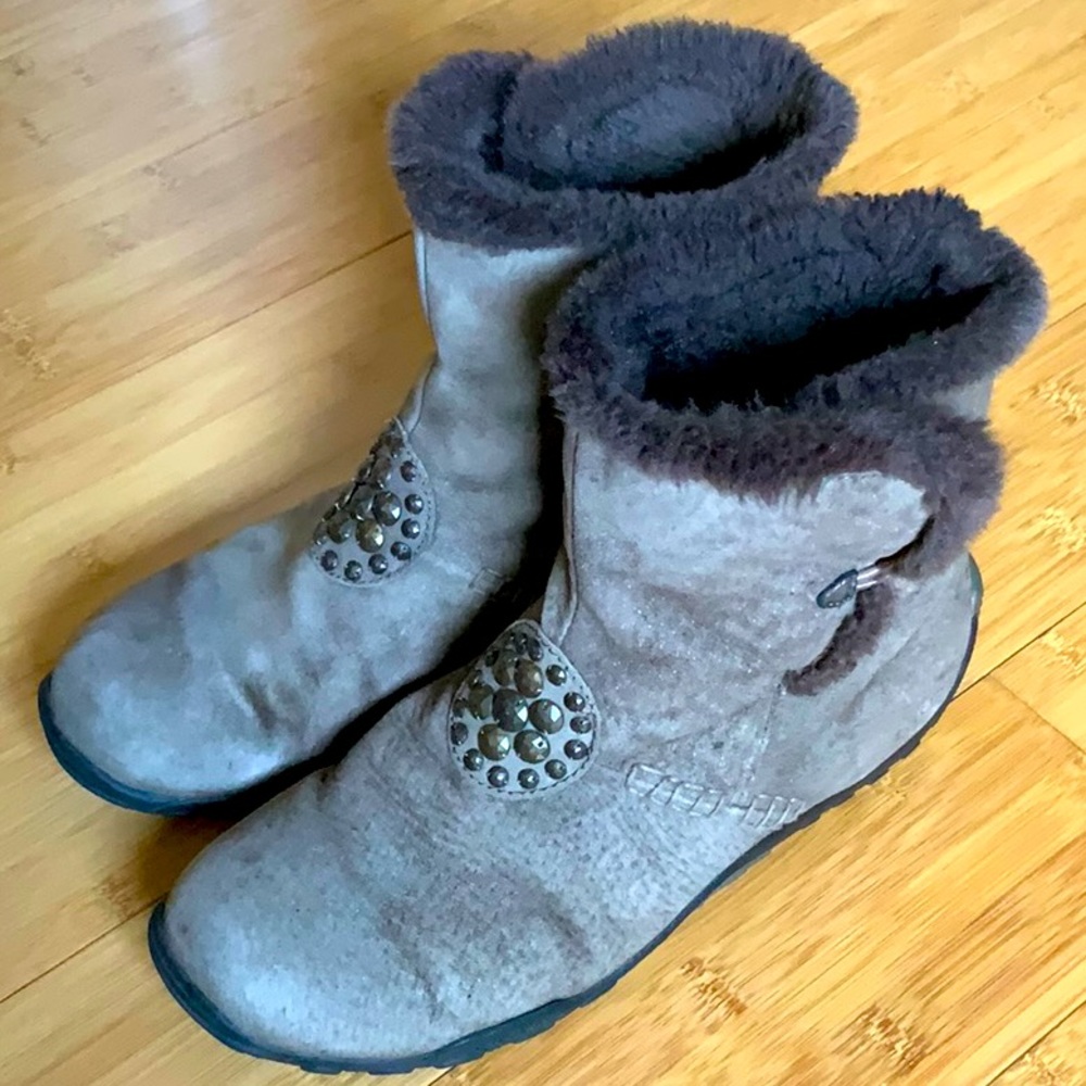 TAOS Light Brown Suede Bootie 8
